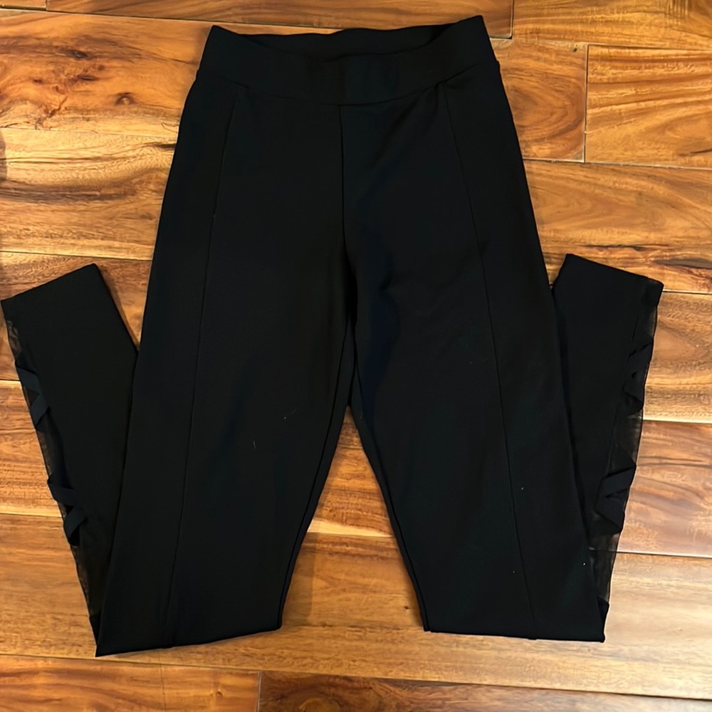 Calzedonia Leggings - Size Euro Small - Mesh Design at the Calves